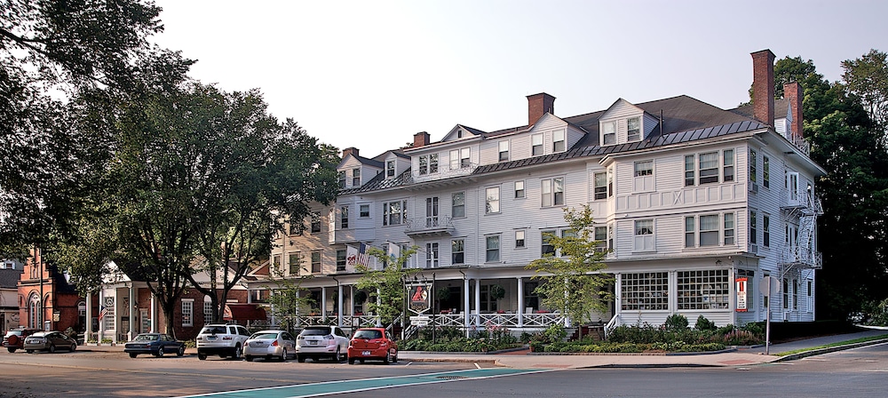 The Red Lion Inn — hotel in Stockbridge