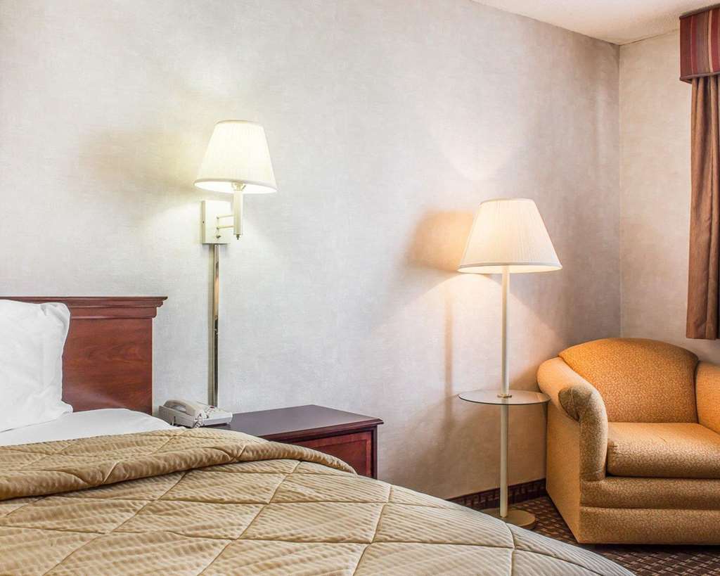 Quality Inn & Suites Yuma - photo 29