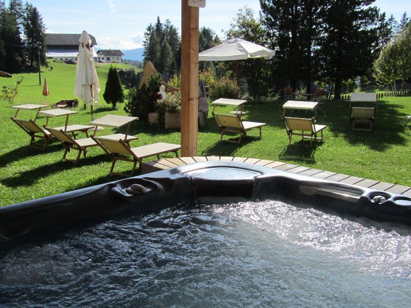 Berghotel Zum Zirm in Collalbo, Italy