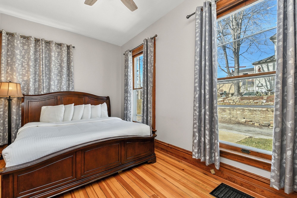 Captain Wohlt Inn Bed & Breakfast - photo 28
