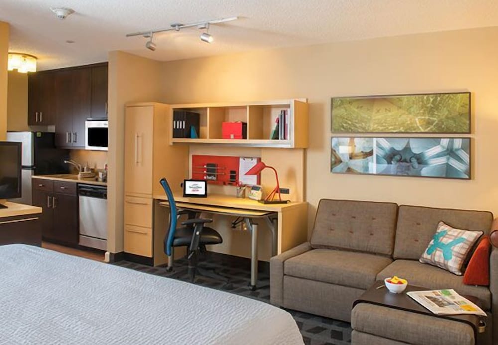 TownePlace Suites by Marriott Quantico Stafford - photo 10