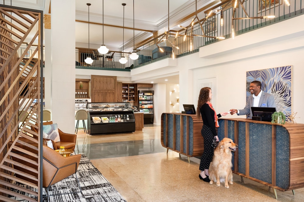 Hotel Indigo Winston Salem Downtown by IHG - carbon neutral hotel in Winston-Salem