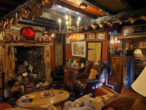 Wizards Thatch Luxury Suites — Macclesfield — photo 5