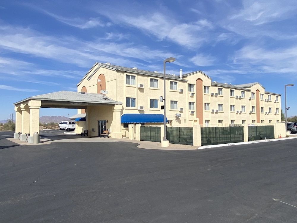 Americas Choice Inn And Suites - photo 40