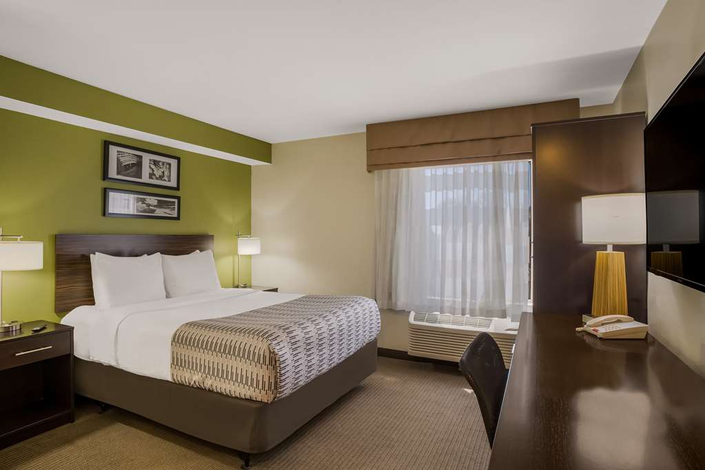 SureStay Plus by Best Western Mesa Superstition Springs - photo 17