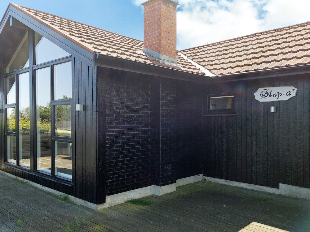 4 person holiday home in Sæby By Traum — 4-Star Luxury Hotel in Saeby, Denmark