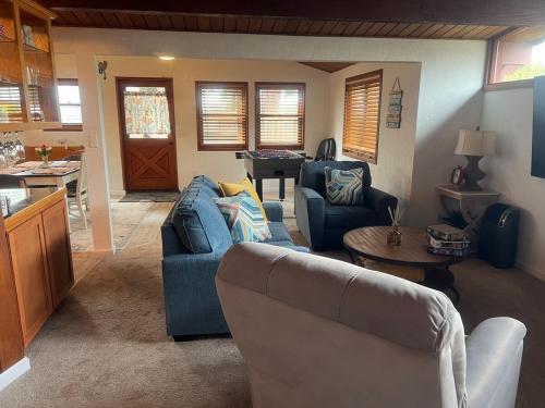Western Cabin — 4-Star Luxury Hotel in Corvallis, United States