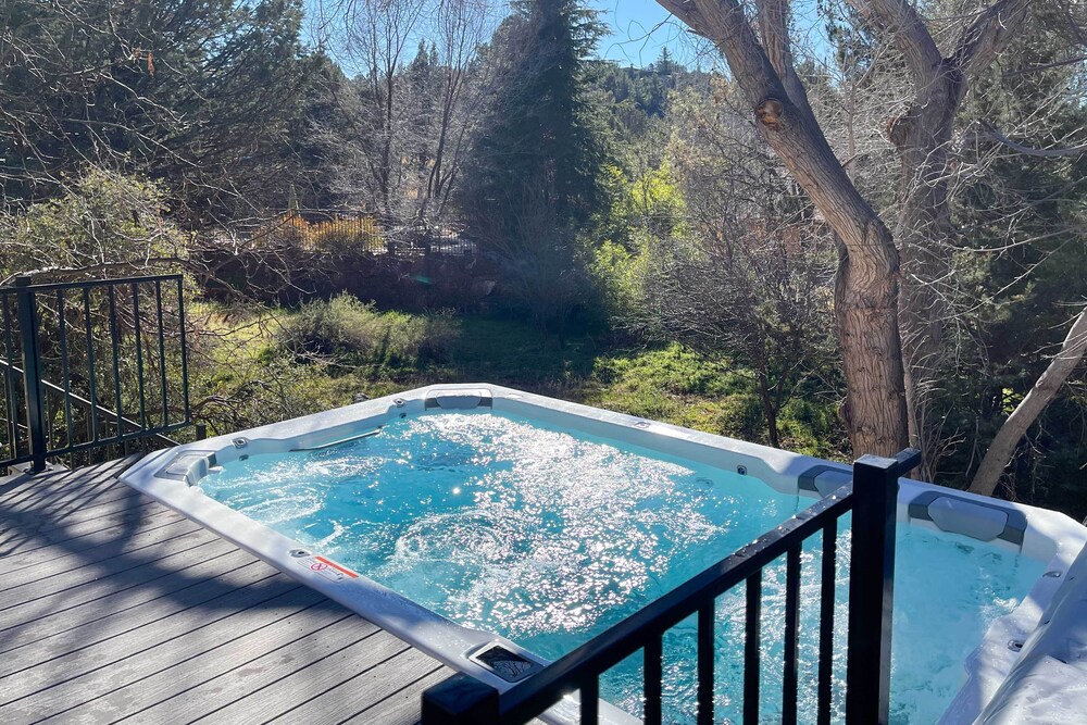 Swim Spa & Private Tavern: Sedona Hideaway - photo 20