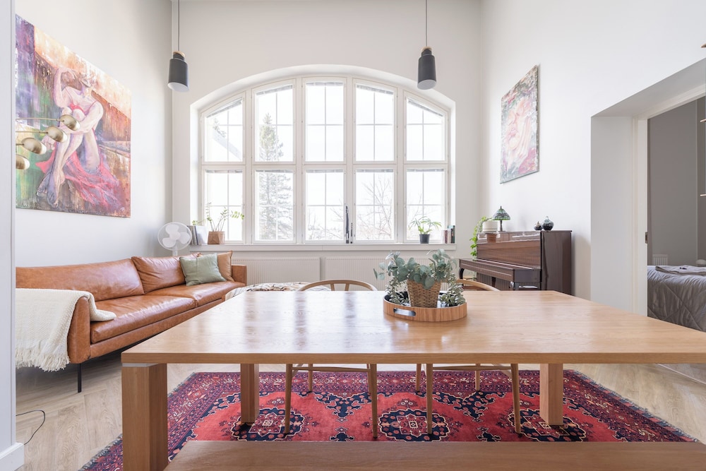 Stunning Loft with Lake View & Free Garage Parking — 4-Star Luxury Hotel in Kuopio, Finland