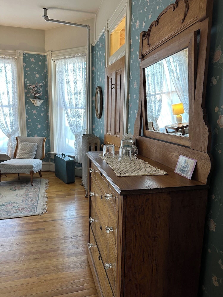 Gable House Bed and Breakfast Inn - photo 29