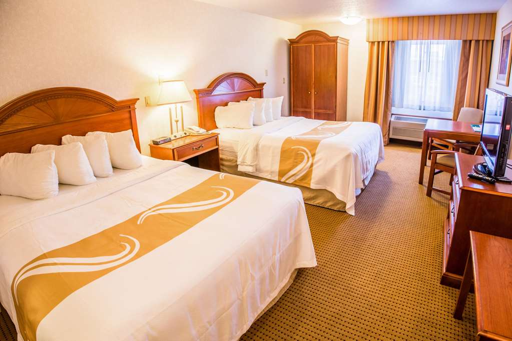 Quality Inn & Suites University - photo 11