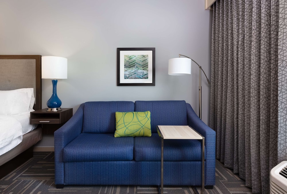 Hampton Inn Wetumpka - photo 23
