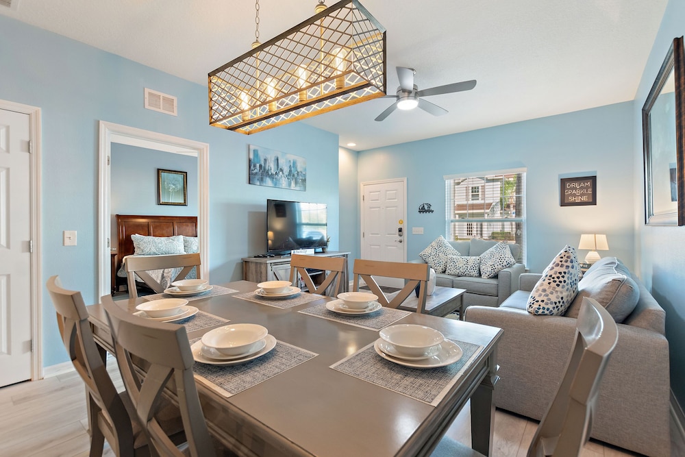 Magic Hideaway @ Lucaya Resort Sleeps 8 #909 - photo 8