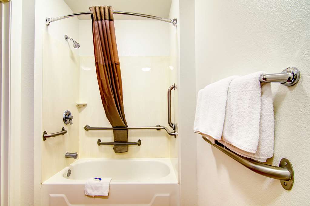 Motel6 Springfield MO North - photo 20