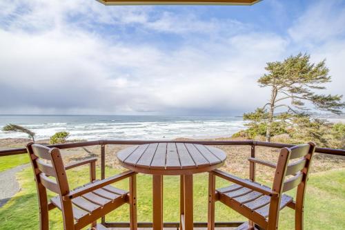 Somewhere at the Beach - photo 27