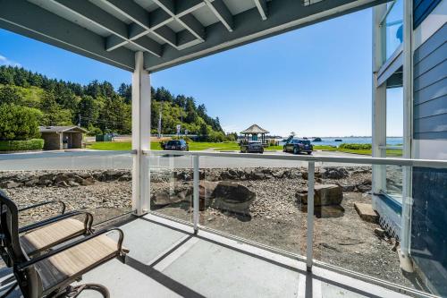 Waters Edge 103 in Lincoln, United States