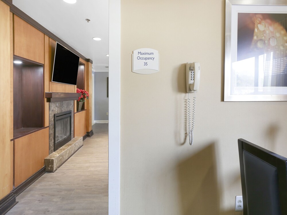 Quality Inn & Suites Jackson - photo 26