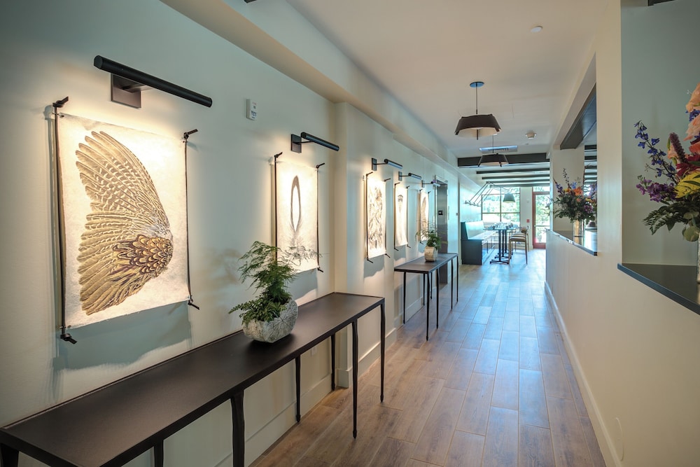 The Embers Hotel - photo 91