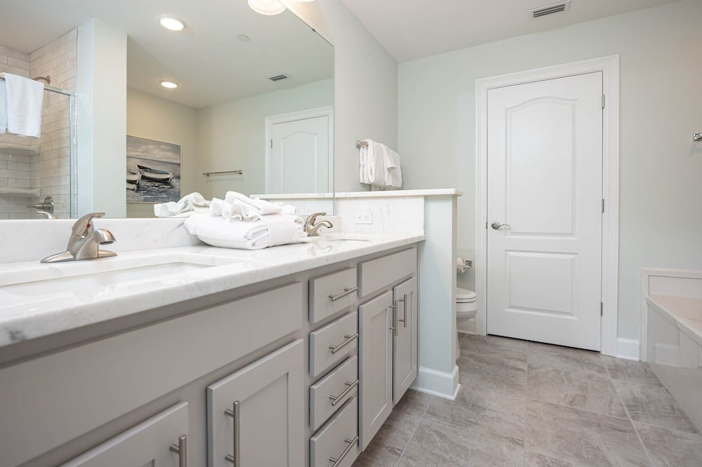 Phoenix Gulf Towers 1407 3 Bedroom Condo by RedAwning - photo 16