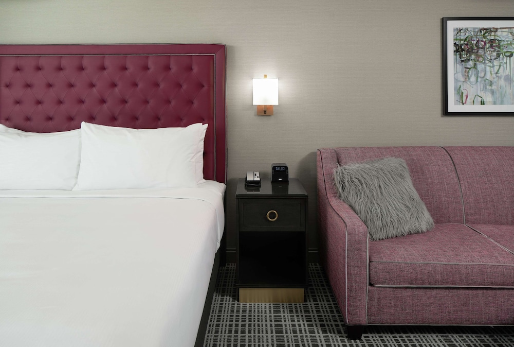 The Axis Moline Hotel Tapestry Collection by Hilton - photo 16