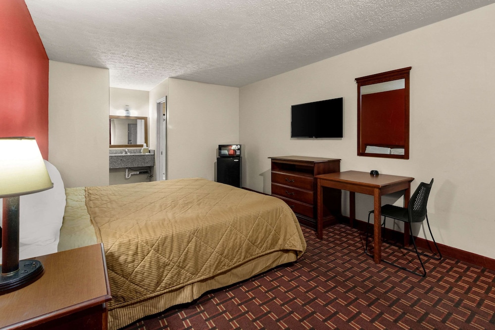 Rodeway Inn Dickson - photo 23