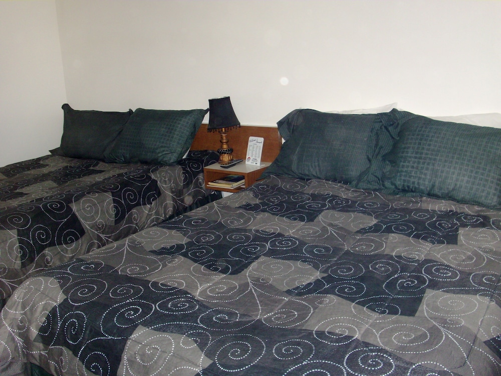 Paintbrush Inn Thermopolis - photo 3