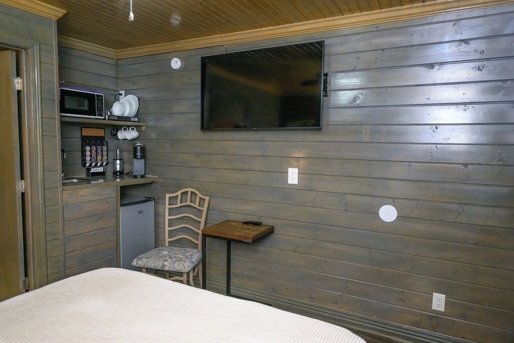 Turn On Inn - photo 16