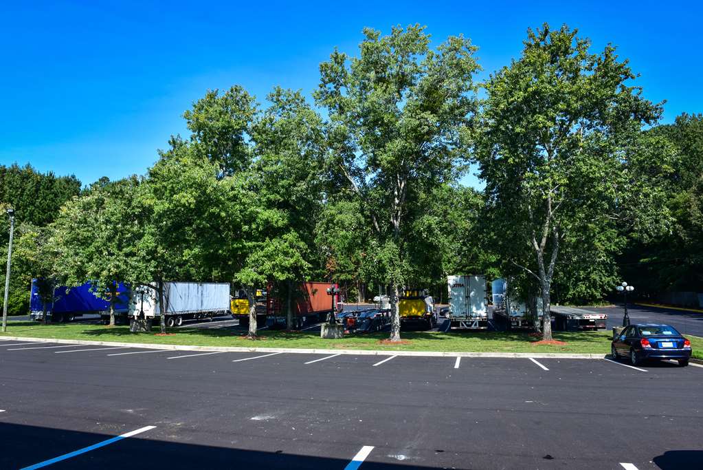 Americas Best Value Inn Douglasville - photo 28