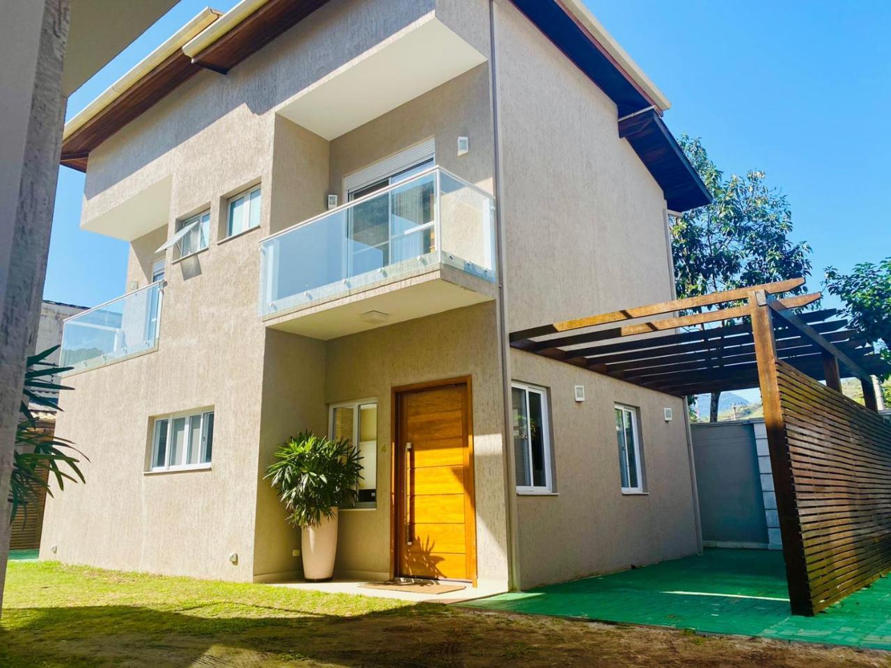 Casa Na Linda Praia de Pauba Condominio Tranquilo 150 Metros Do Mar — 4-Star Luxury Hotel in Sao Sebastiao, Brasil