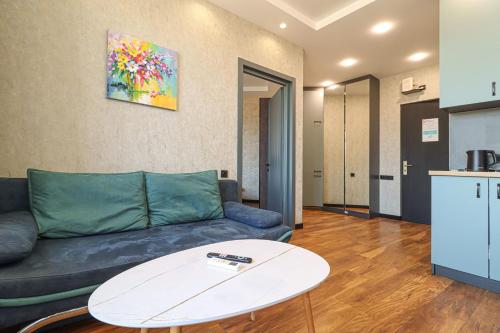 Super Stylish Apartment With Amazing Views By Wehost