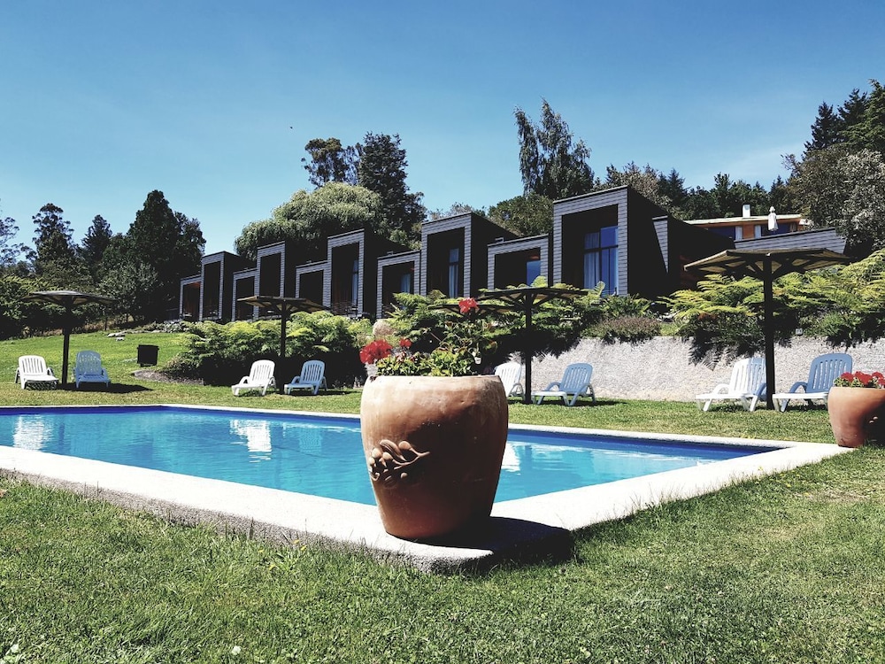 Hotel y Cabañas El Parque in Villarrica, Chile