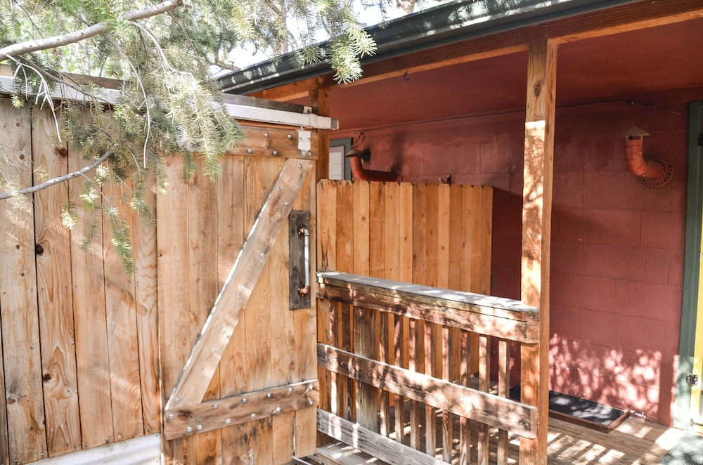 The Woolly Bugger Inn - photo 95