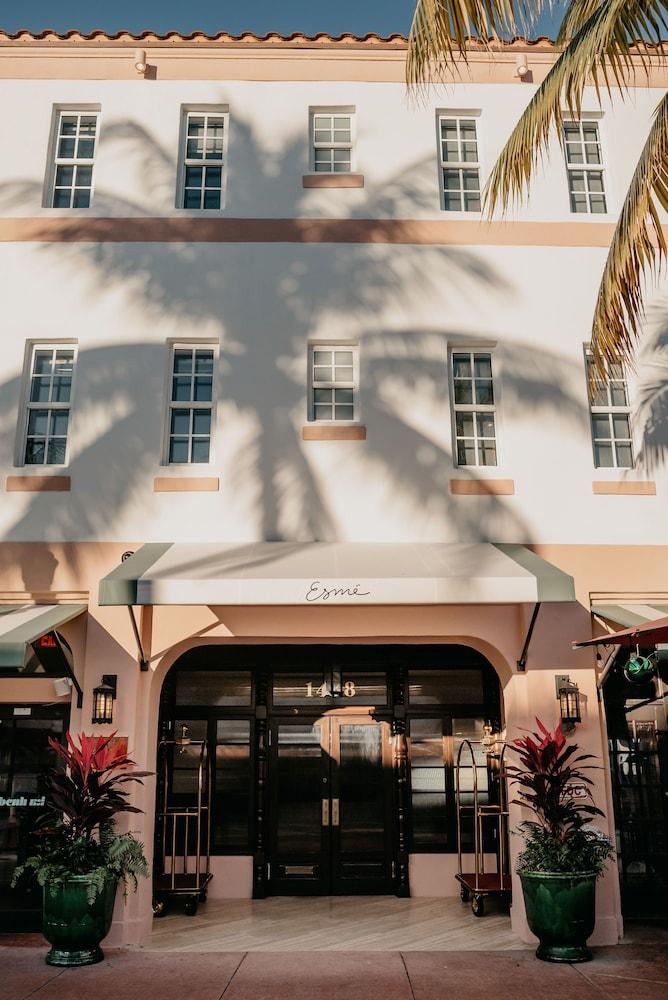 The Clay Hotel - last minute hotel in Miami Beach