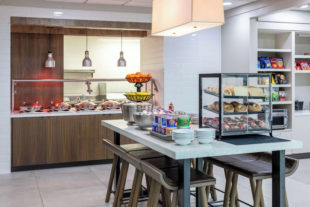 Hilton Garden Inn Winston Salem Hanes Mall - photo 40