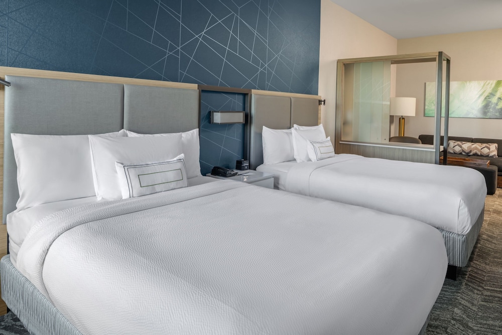 SpringHill Suites by Marriott West Sacramento - photo 16