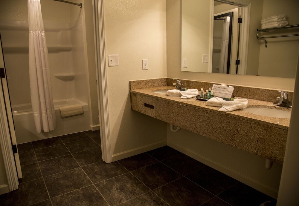 Delta Resort and Spa - photo 14
