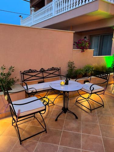 Kseynasa Suites — Nikiti — photo 4