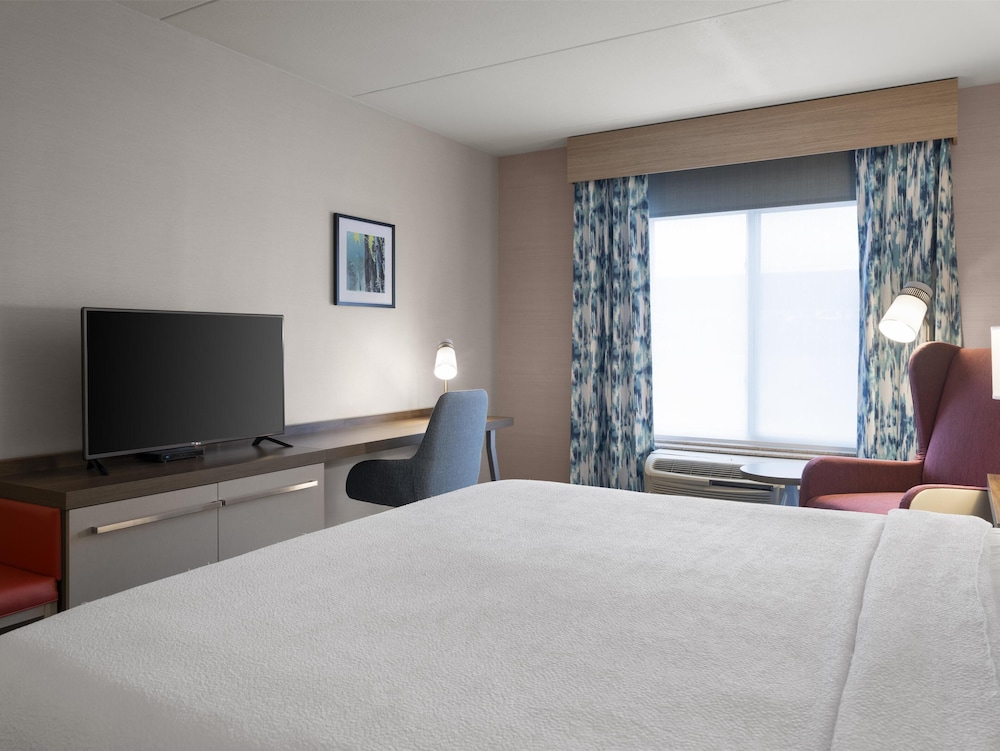 Hilton Garden Inn Albuquerque Airport - photo 18