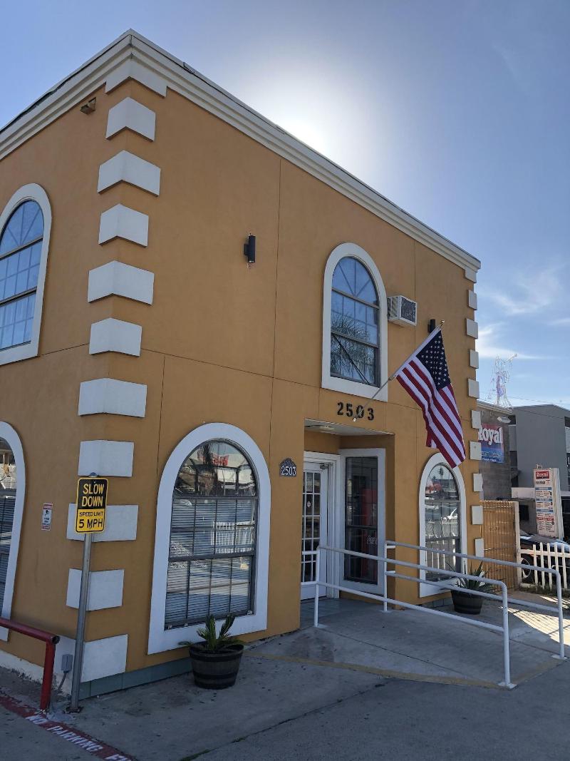 Hwy 59 Motel Laredo Medical Center - photo 6