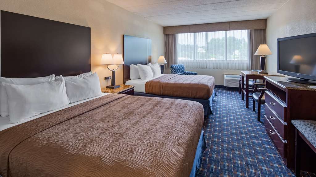 Best Western Plus Reading Inn & Suites - photo 47