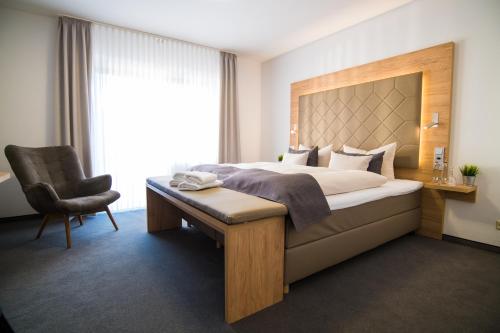 Hagen`s Hotel eat & meet Restaurant Bar Lounge in Haren, Germany