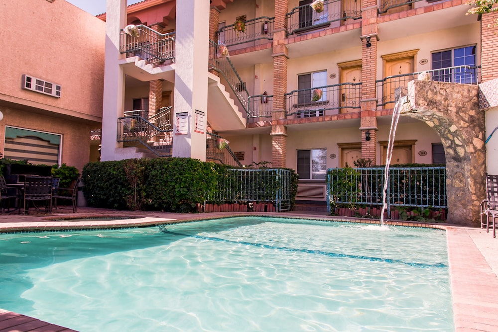 Business Hotel & Suites Maria Bonita