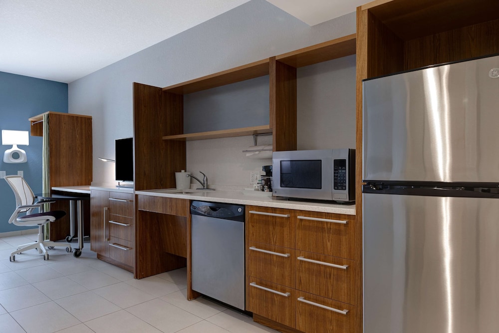Home2 Suites by Hilton Orlando International Drive South FL - photo 11