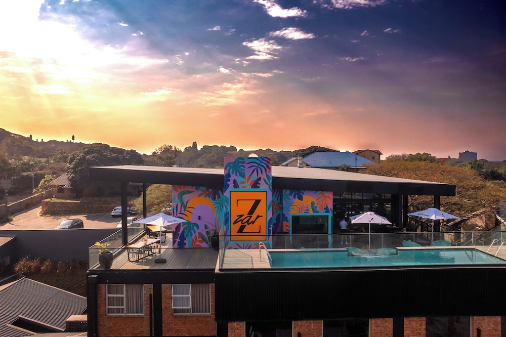 Zar Hotel in Amanzimtoti, South Africa