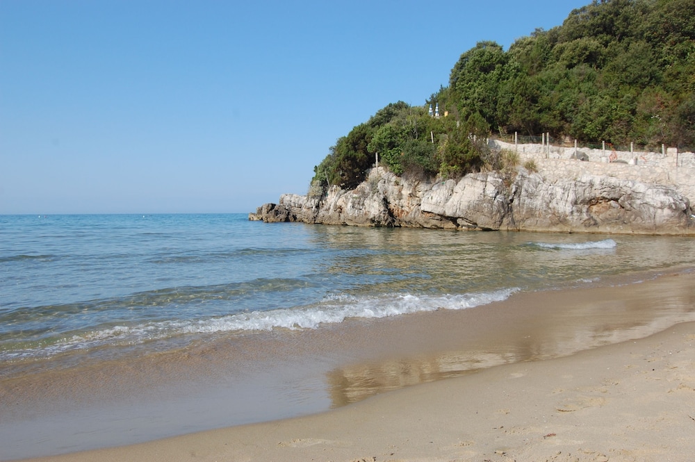 Bahia Blanca - carbon neutral hotel in Gaeta