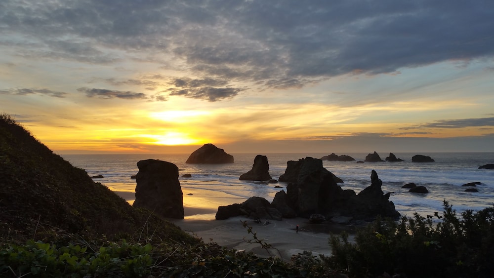 Sunset Oceanfront Lodging - photo 137