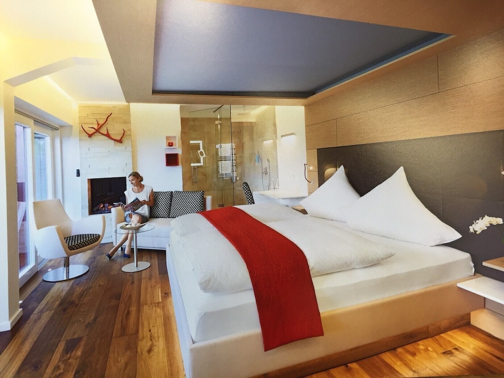 Jägersteig - carbon neutral hotel in Buhl