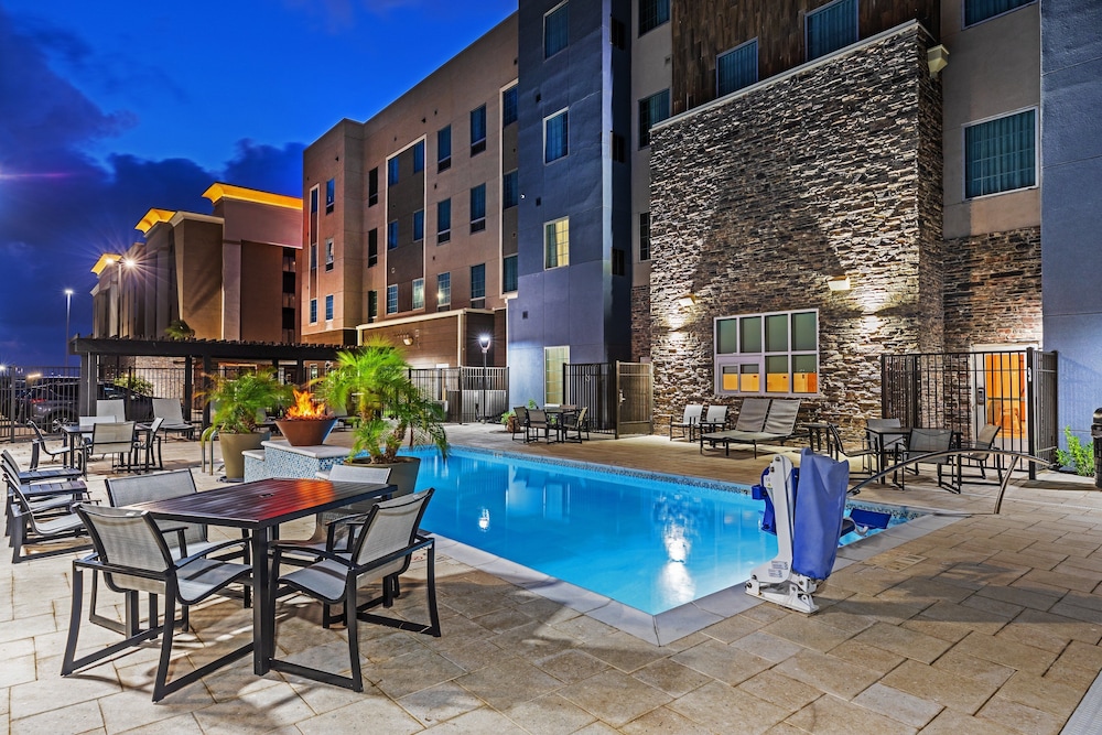 Staybridge Suites Portland by IHG - photo 25