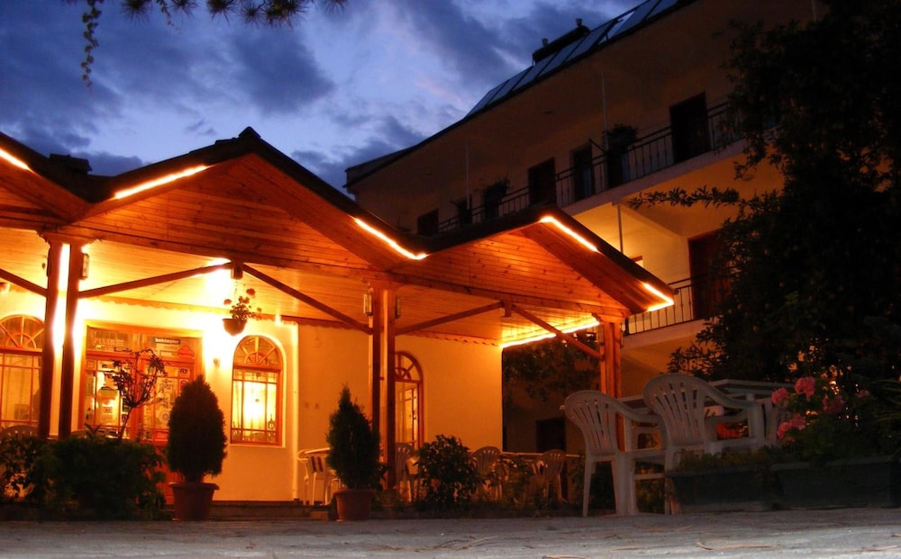 Hotel Asikoglu - carbon neutral hotel in Bogazkale