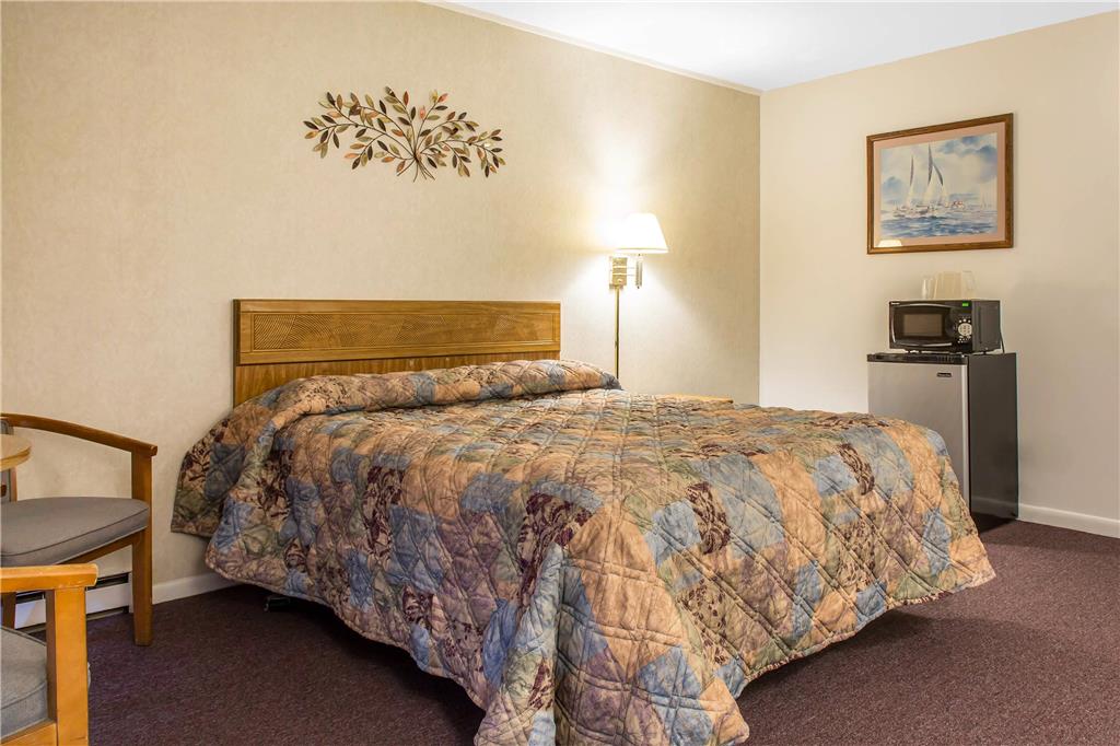 Rodeway Inn Waterford New London - photo 7